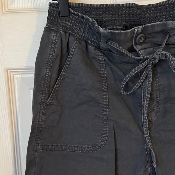 American Eagle Outfitters Charcoal Joggers - Picture 6 of 9